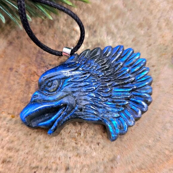 Nature Labradorite Flashy Strong Eagle Head Pendant Necklace - Picture 8 of 10